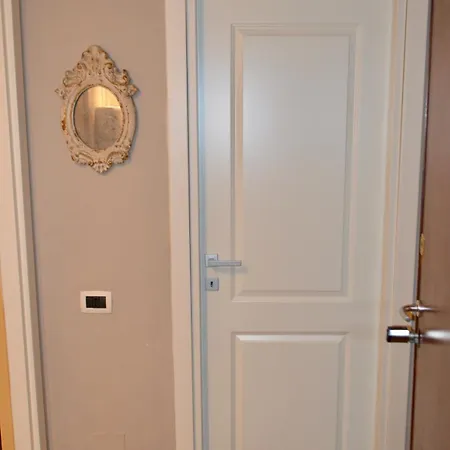 Apartment Micasa Mailand